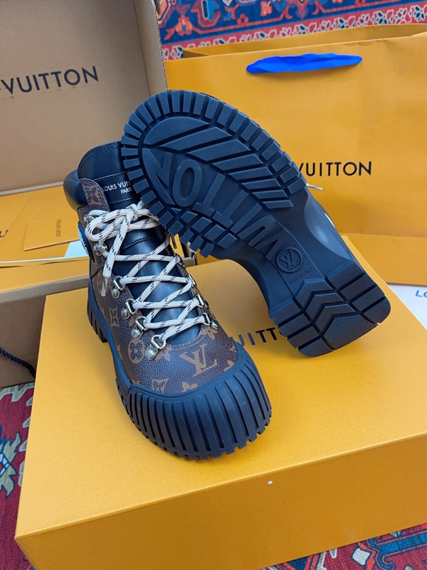 ルイヴィトン靴全体デザイン